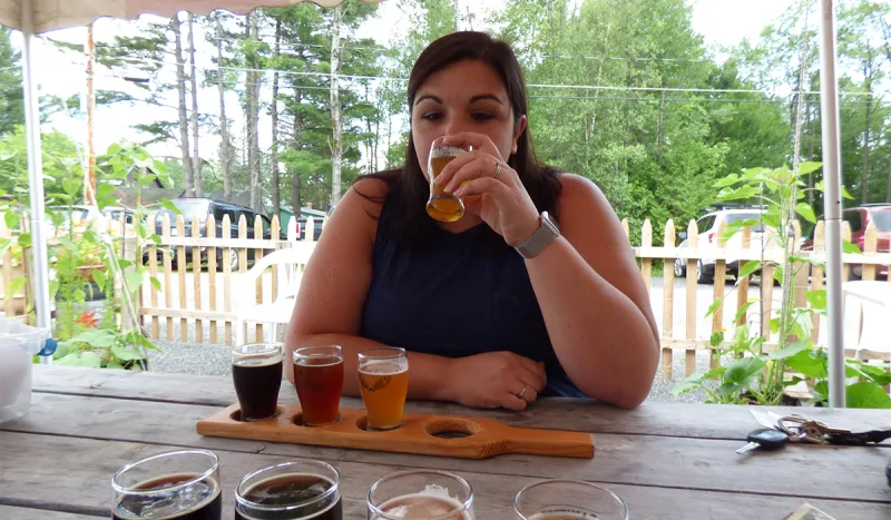 Let's get sampling! Andrea and I enjoy a sampling flight to help cool us down as the mercury hits 90 degrees.