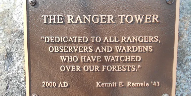 This plaque is dedicated to all rangers&#44; observers and wardens.